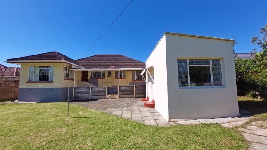4 Bedroom Property for Sale in Greenfields Eastern Cape